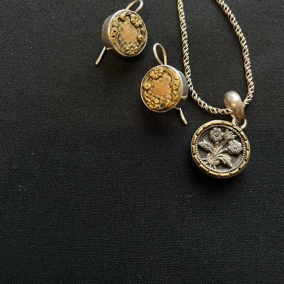 Artisan, Sterling Silver Necklace and Earring set - Picture 3 of 7